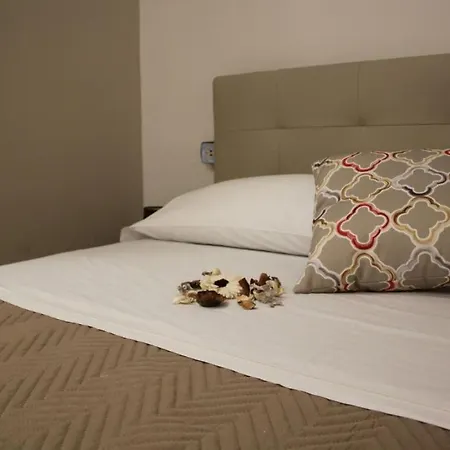 Residenza Suarez Bed & Breakfast Naples Exterior photo
