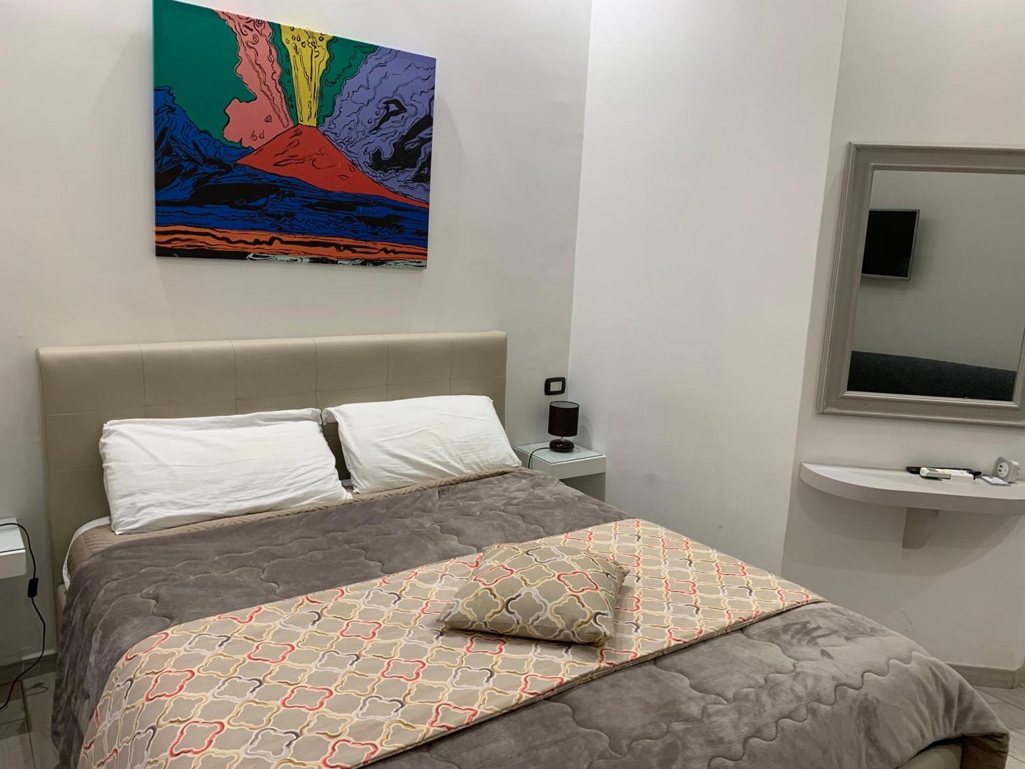 Residenza Suarez * Naples